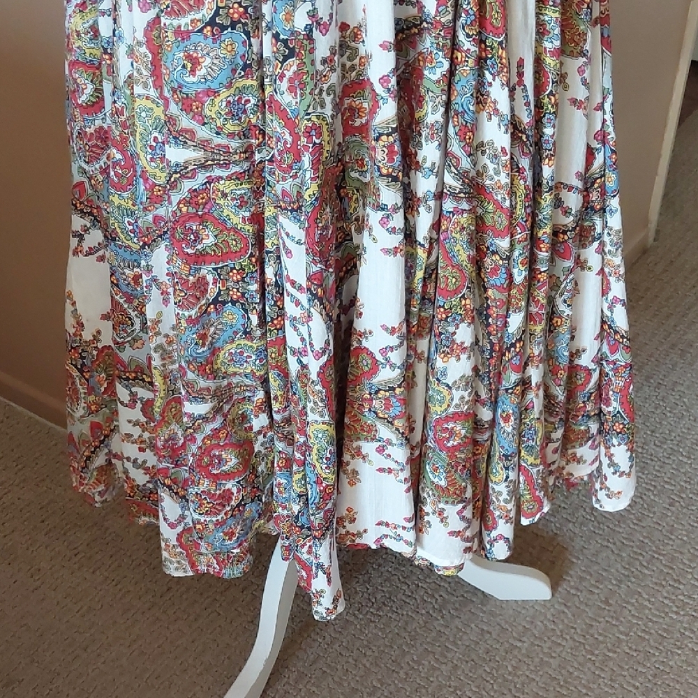 Chelsea & Theodore Multicolor Paisley Midi Dress - Picture 4 of 9